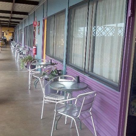פרוסרפיין Reef Gardens Motel מראה חיצוני תמונה