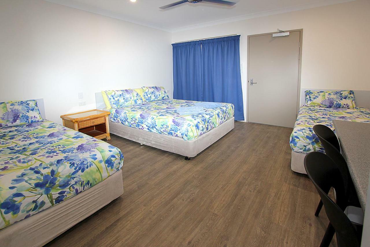 פרוסרפיין Reef Gardens Motel מראה חיצוני תמונה
